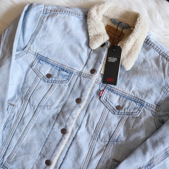 Levi's Ex Boyfriend Trucker Sherpa Jacket Sz S - Picture 4 of 8